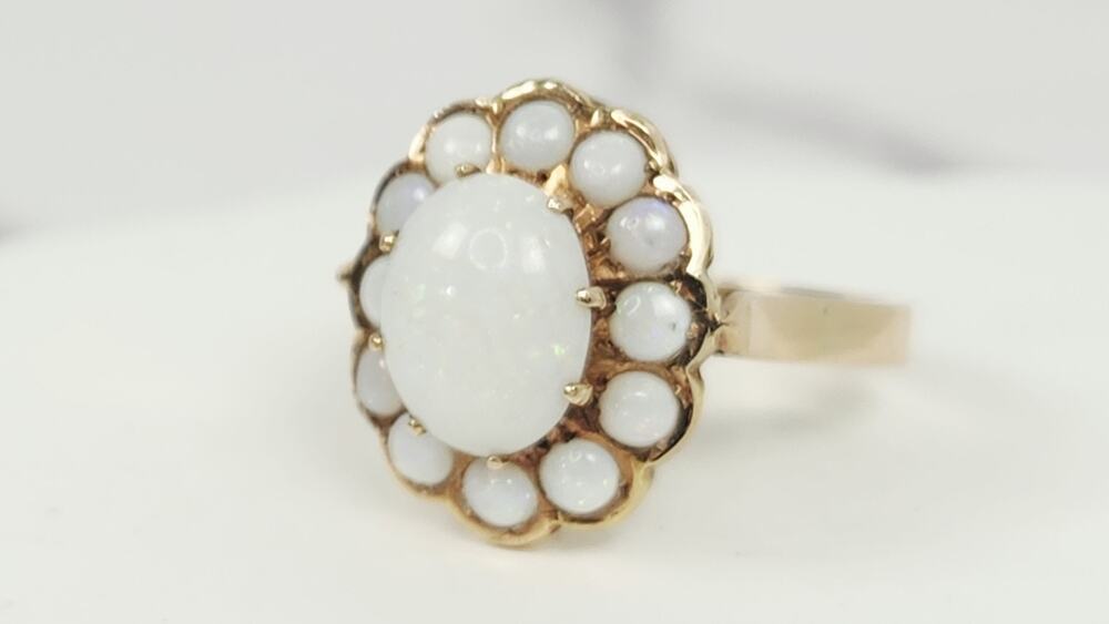 Vintage 14K Yellow Gold White Opal Cluster Halo Cocktail Statement Ring Size 7 6